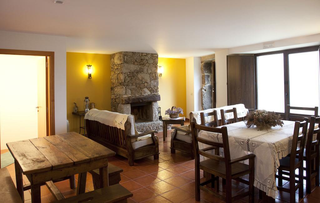 Casa Fonte Do Laboreiro Castro Laboreiro Kamer foto